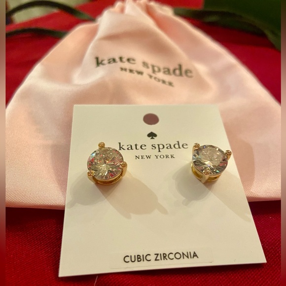 NWT! Authentic ♠️ kate spade clear crystal stud earrings - Picture 13 of 16